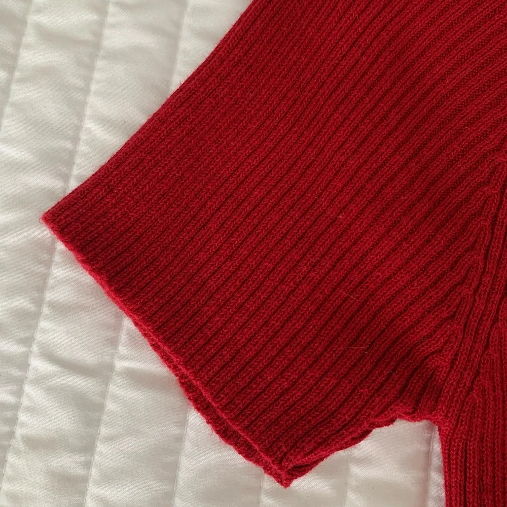 VTG 90s Limited America Knit Top Women M Cherry Red Ribbed Mockneck Short Sleeve